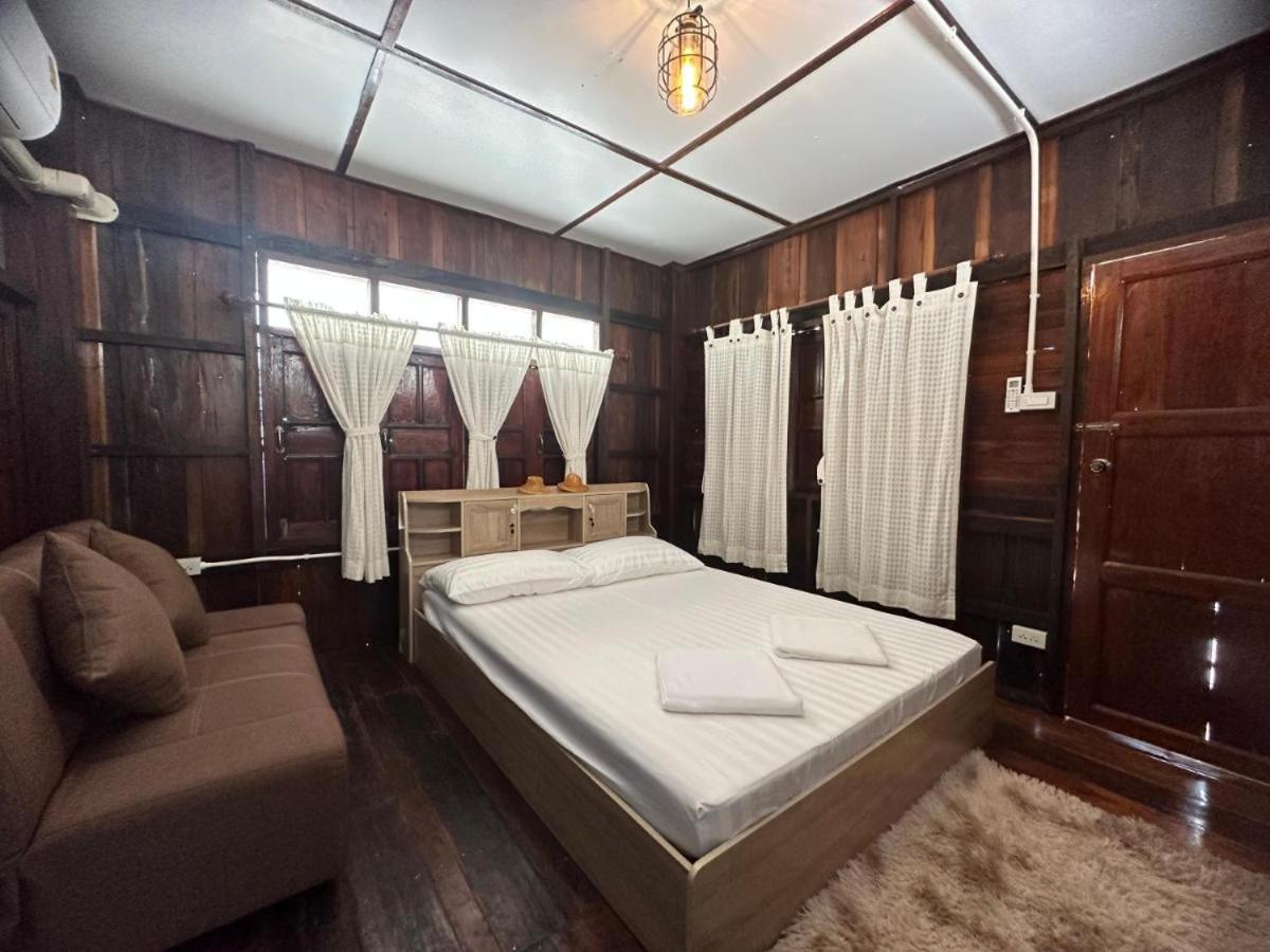 ม่วนใจ๋ปันสุข โฮมสเตย์แอนคาเฟ่ Muanjai Punsuk Homestay And Cafe Chom Thong Eksteriør bilde