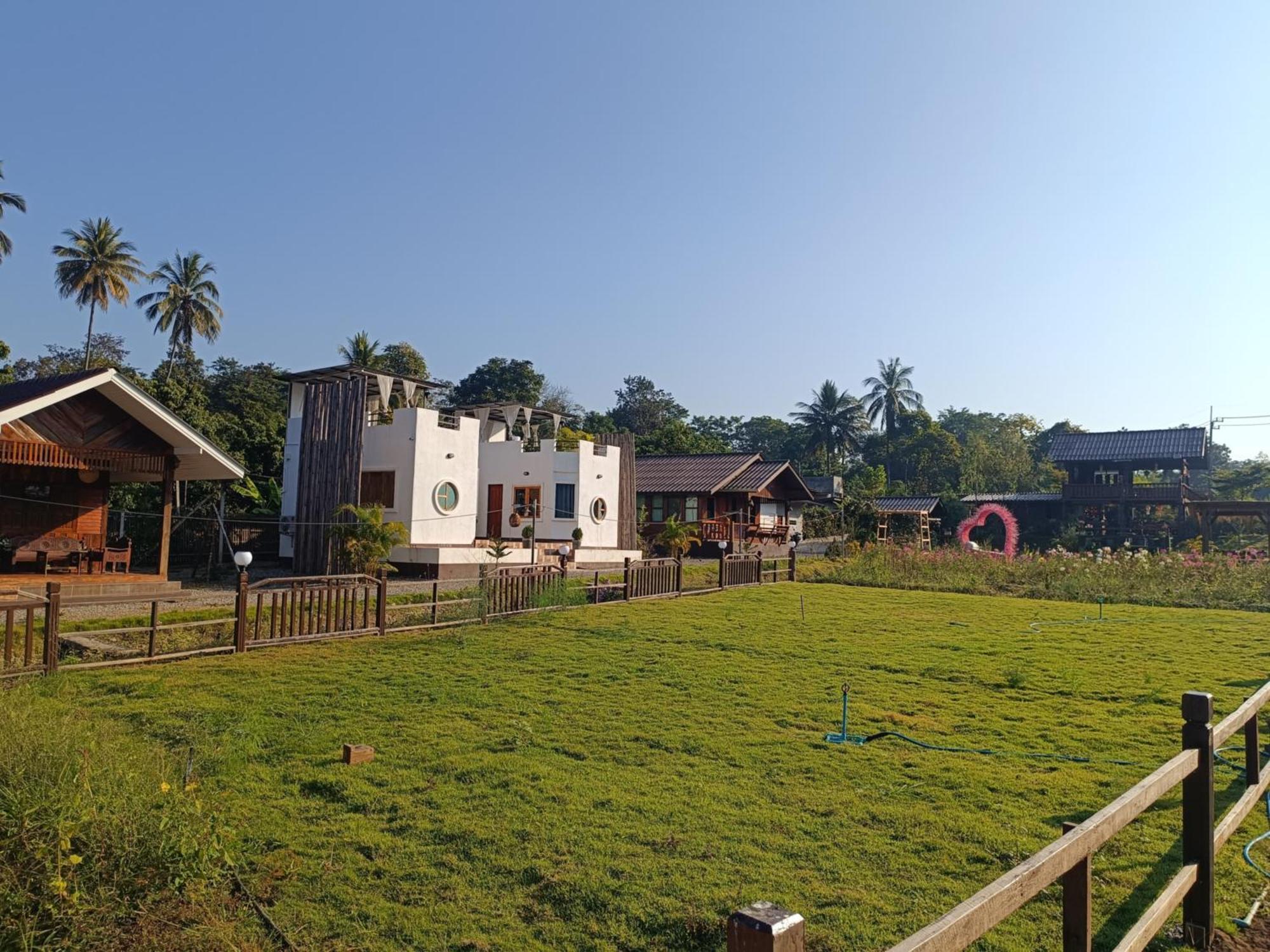 ม่วนใจ๋ปันสุข โฮมสเตย์แอนคาเฟ่ Muanjai Punsuk Homestay And Cafe Chom Thong Eksteriør bilde