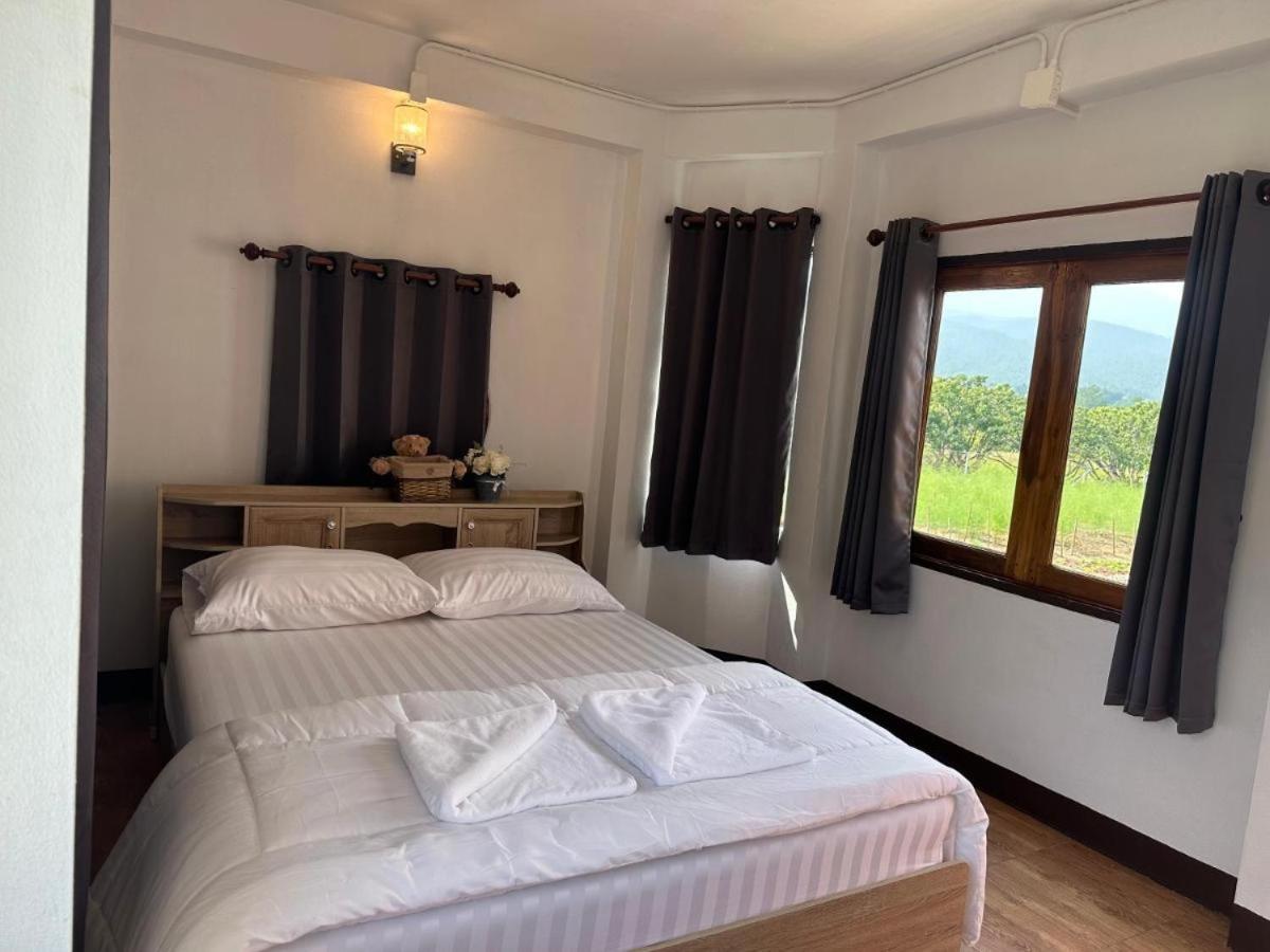 ม่วนใจ๋ปันสุข โฮมสเตย์แอนคาเฟ่ Muanjai Punsuk Homestay And Cafe Chom Thong Eksteriør bilde