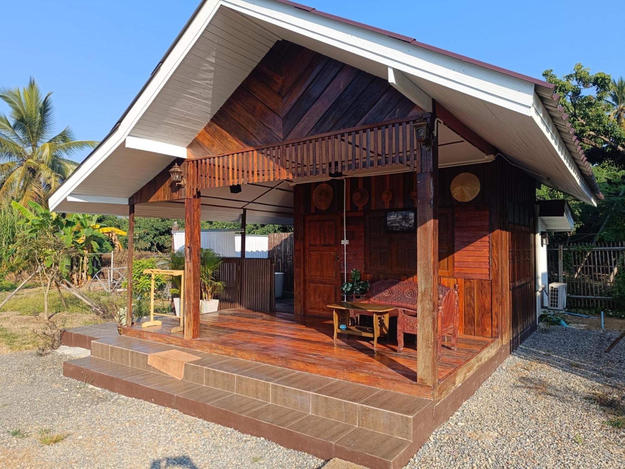 ม่วนใจ๋ปันสุข โฮมสเตย์แอนคาเฟ่ Muanjai Punsuk Homestay And Cafe Chom Thong Eksteriør bilde